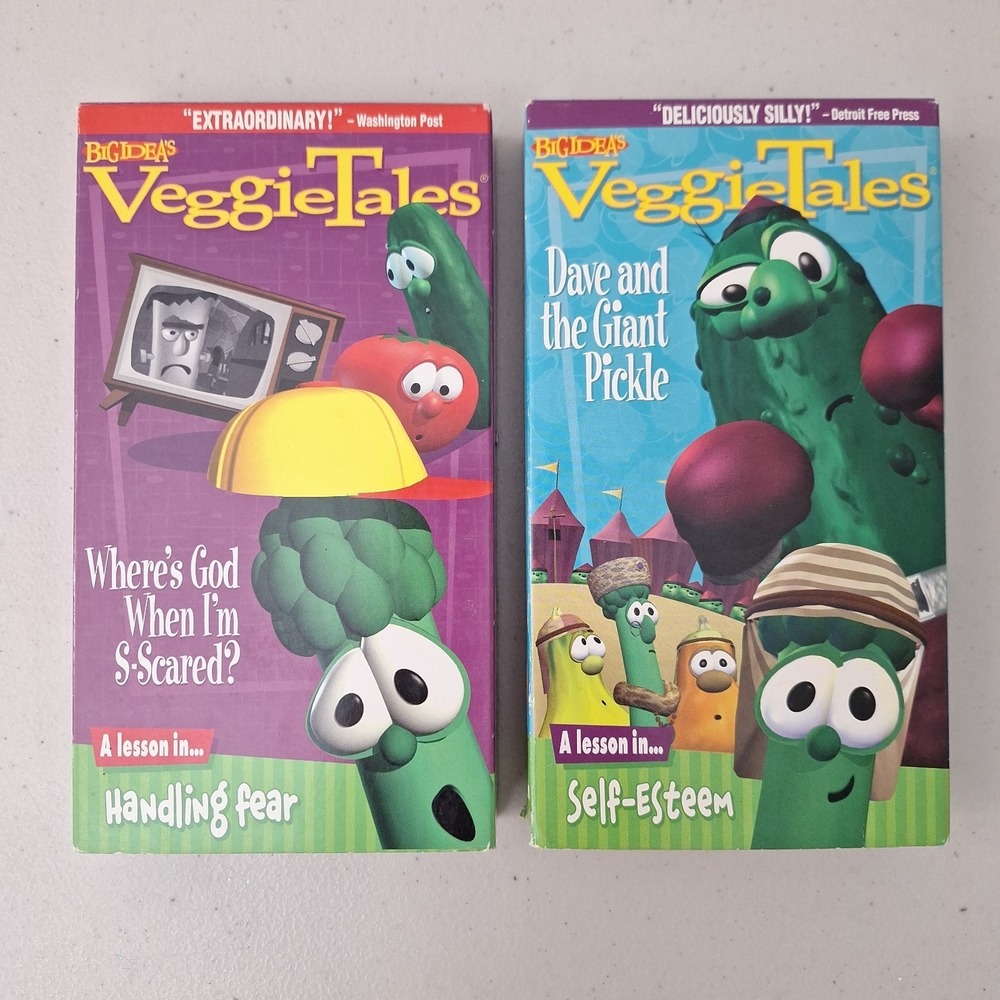 VeggieTales VHS Set (2) Dave and The Giant Pickle & Where's God When I'm Scared?